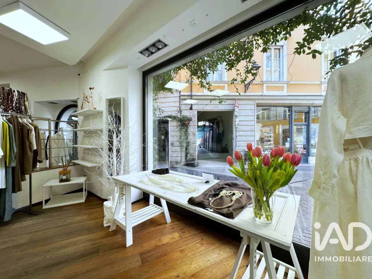 Negozio in Via Mercerie 21, Rovereto, {3} - Foto 2