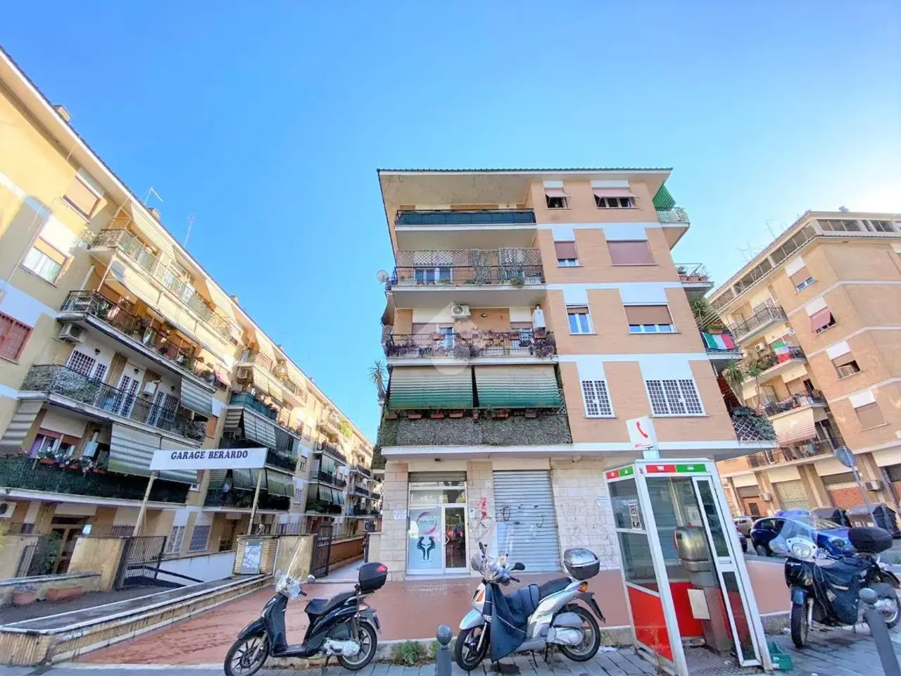 Negozio in Piazza Piero Puricelli 23, Roma, {3} - Foto 2