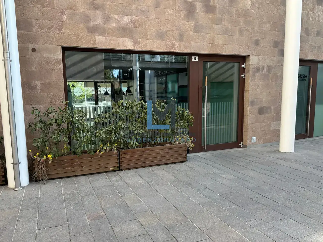 Negozio in , Montebelluna, {3} - Foto 1