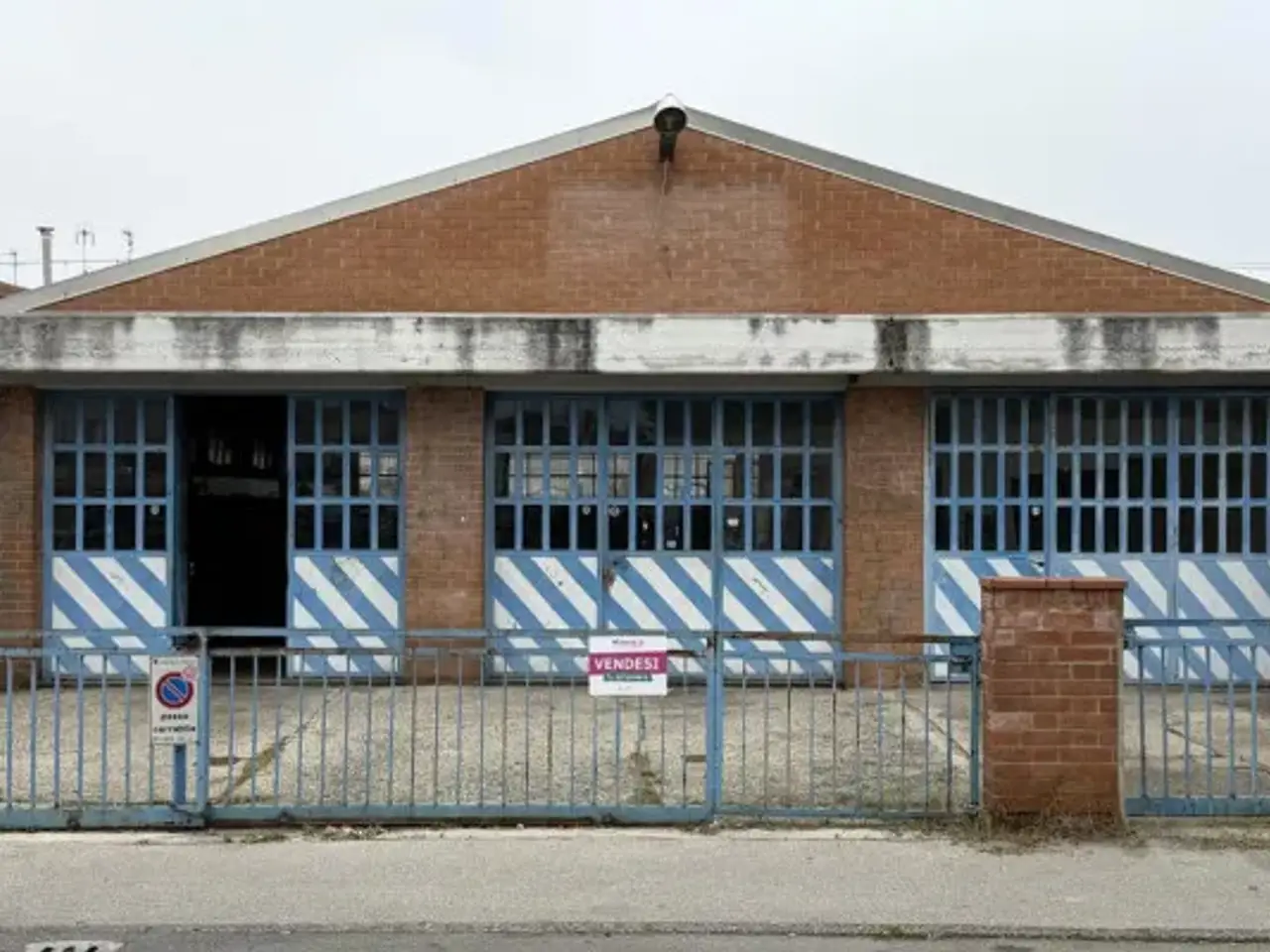 Magazzino in Via Gaetano Pesci 27, Ferrara, {3} - Foto 1