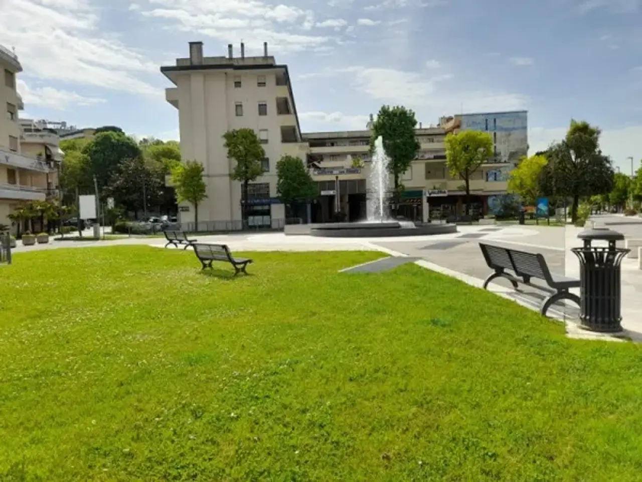 Ufficio in Viale Stazione, Montegrotto Terme, {3} - Foto 2