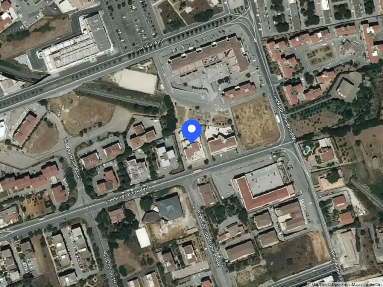 Magazzino in Via l. Pirandello 4 4, Caltagirone, {3} - Foto 1