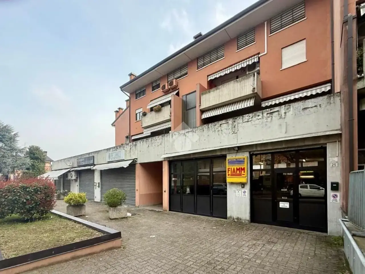 Laboratorio in Via Milone 25, Verona, {3} - Foto 1