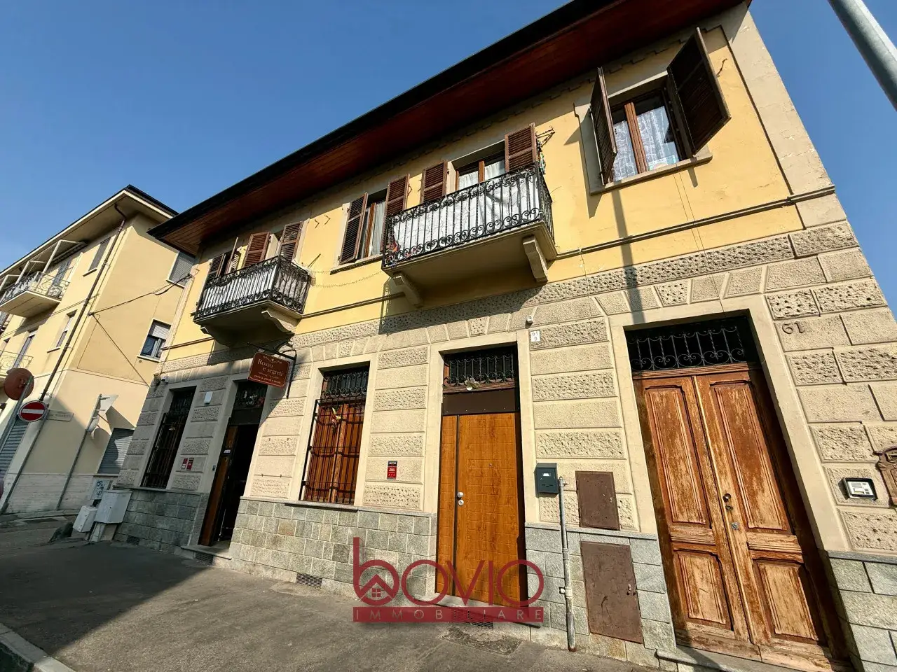 Negozio in Via Damiano Chiesa 61, Torino, {3} - Foto 1