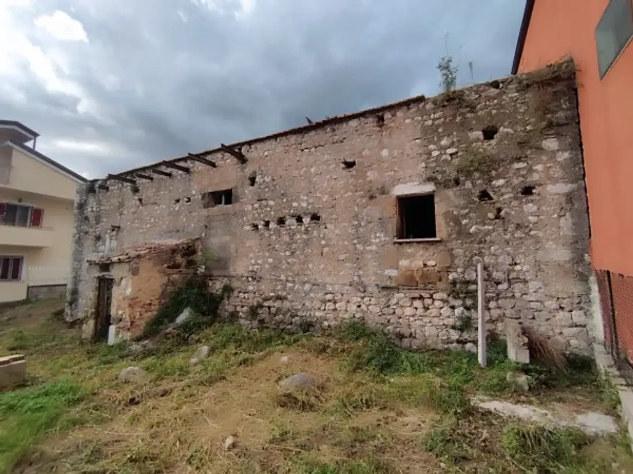 Negozio in Viale degli Eroi, San Pietro Infine, {3} - Foto 2