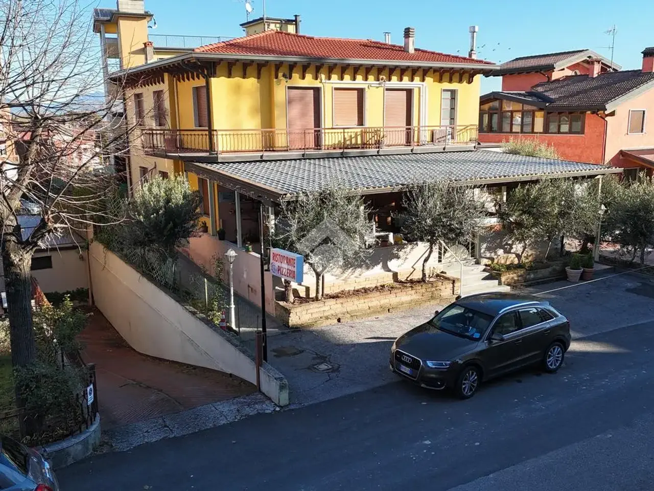 Palazzina commerciale in Via Palladio 5, Peschiera Del Garda, {3} - Foto 1