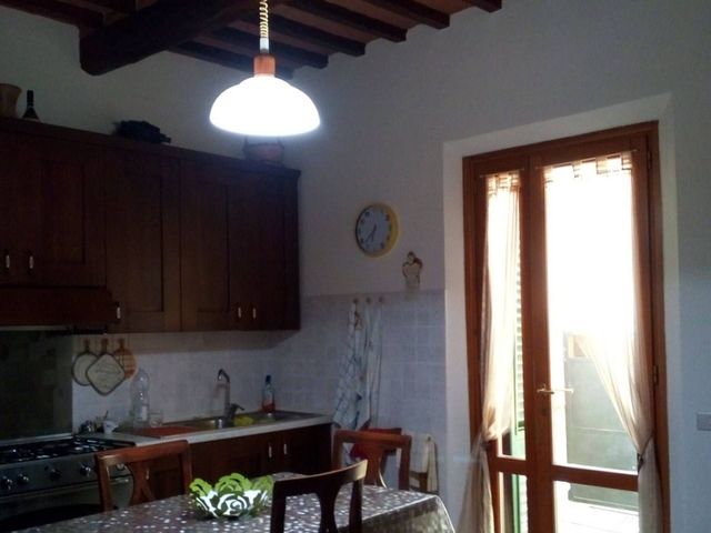 Detached house in Via Bassa, San Miniato - Photo 1