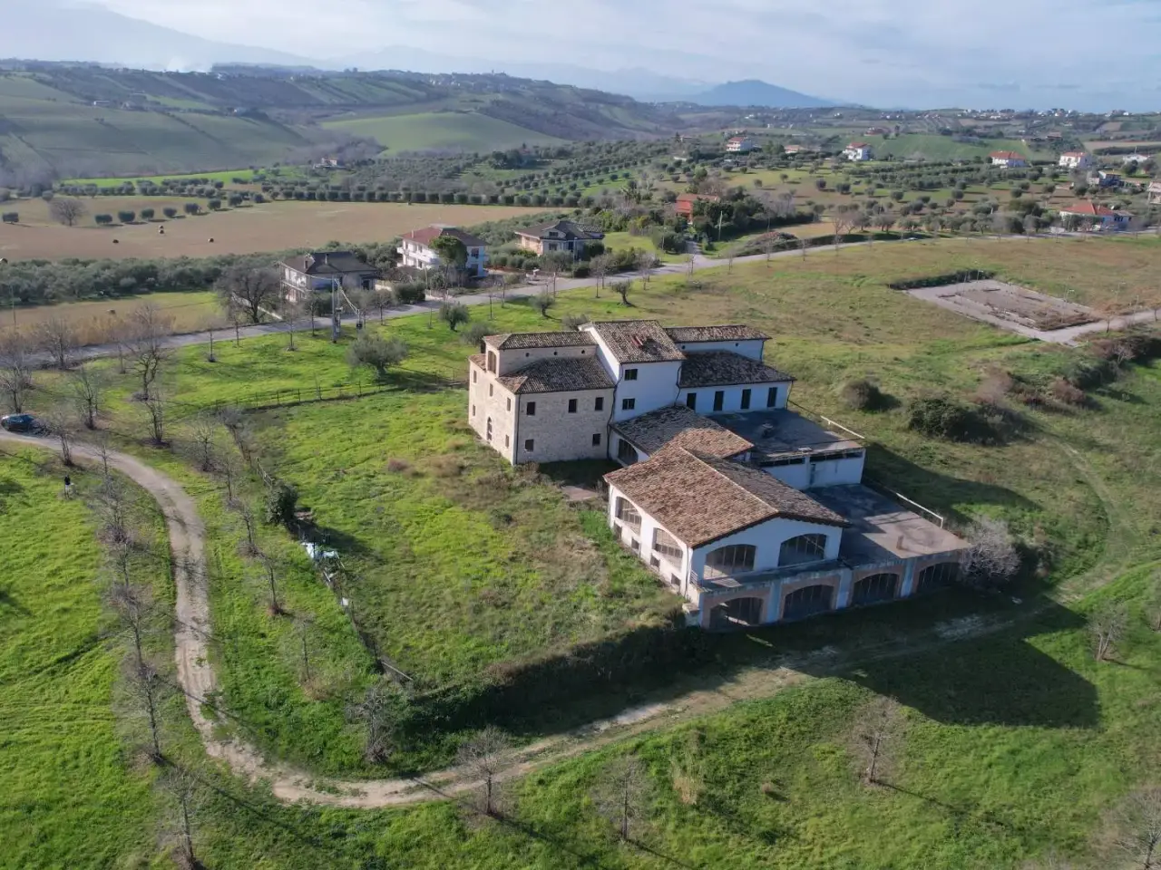 Albergo in Contrada Civita - Riomoro Snc, Colonnella, {3} - Foto 2