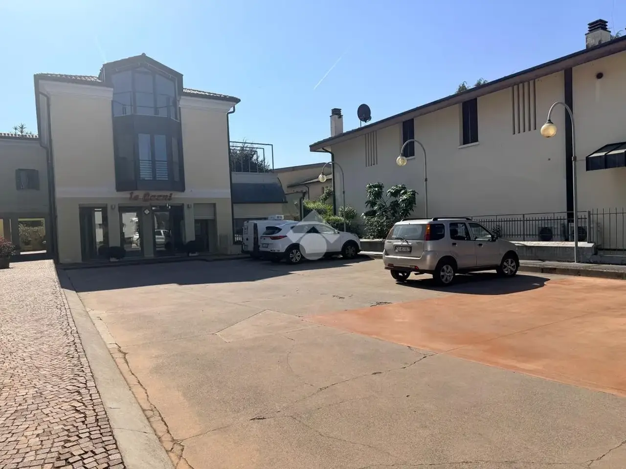 Negozio in Via Piave 24, Caerano Di San Marco, {3} - Foto 2