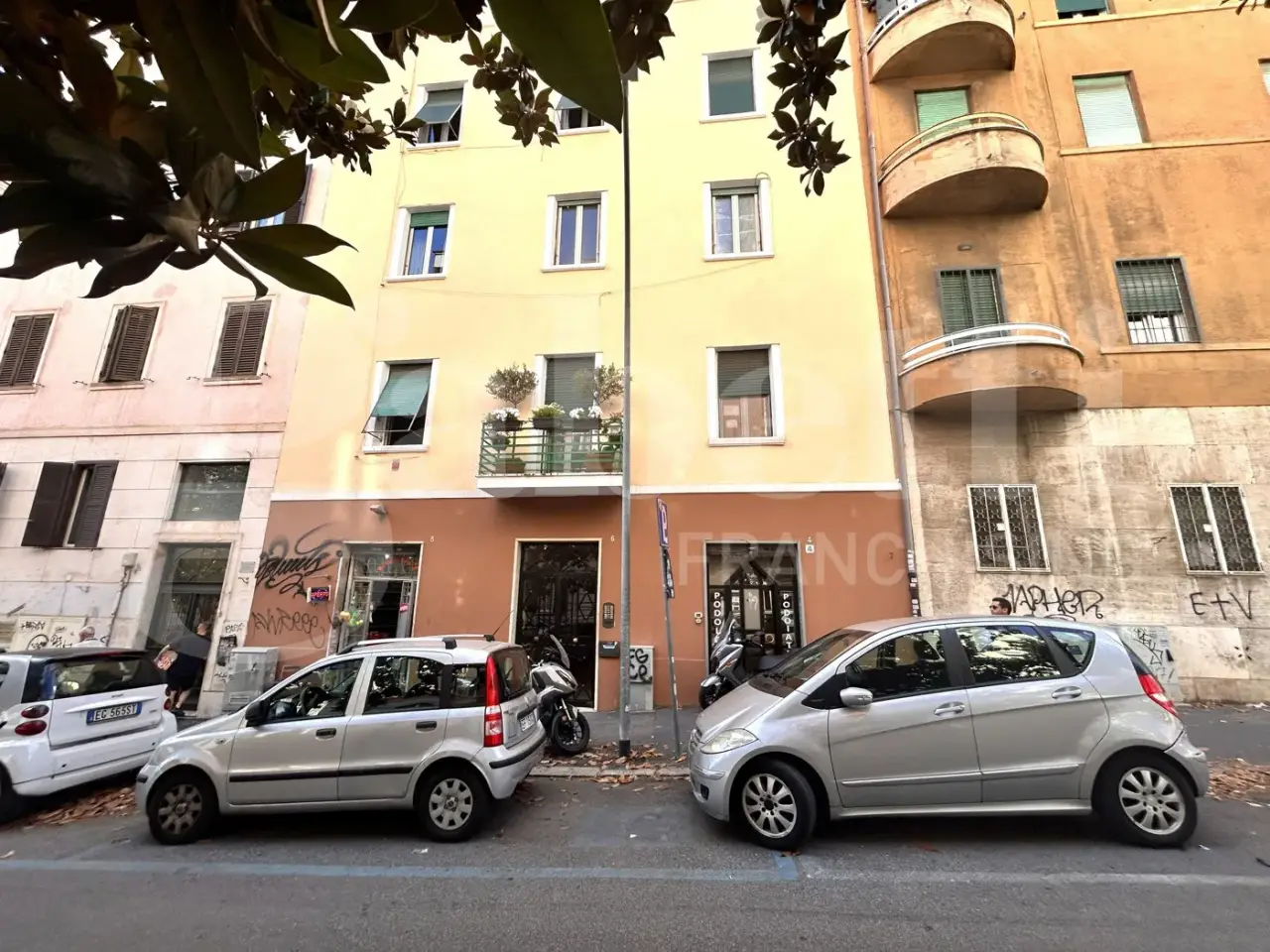 Magazzino in Via Foligno 6, Roma, {3} - Foto 1