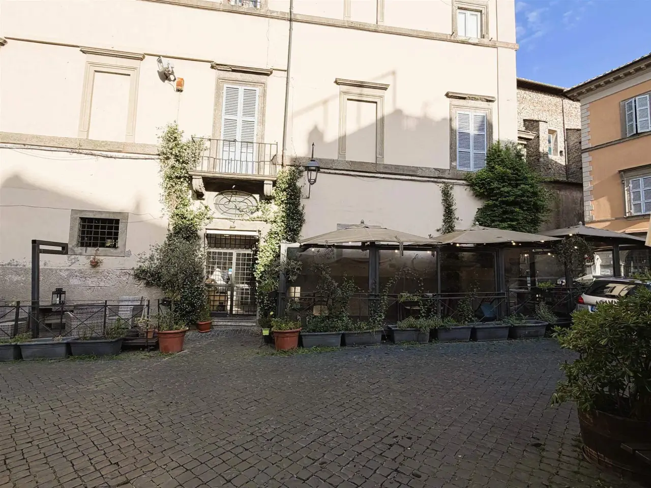 Negozio in Piazza Don Mario Gargiuli, Viterbo, {3} - Foto 2