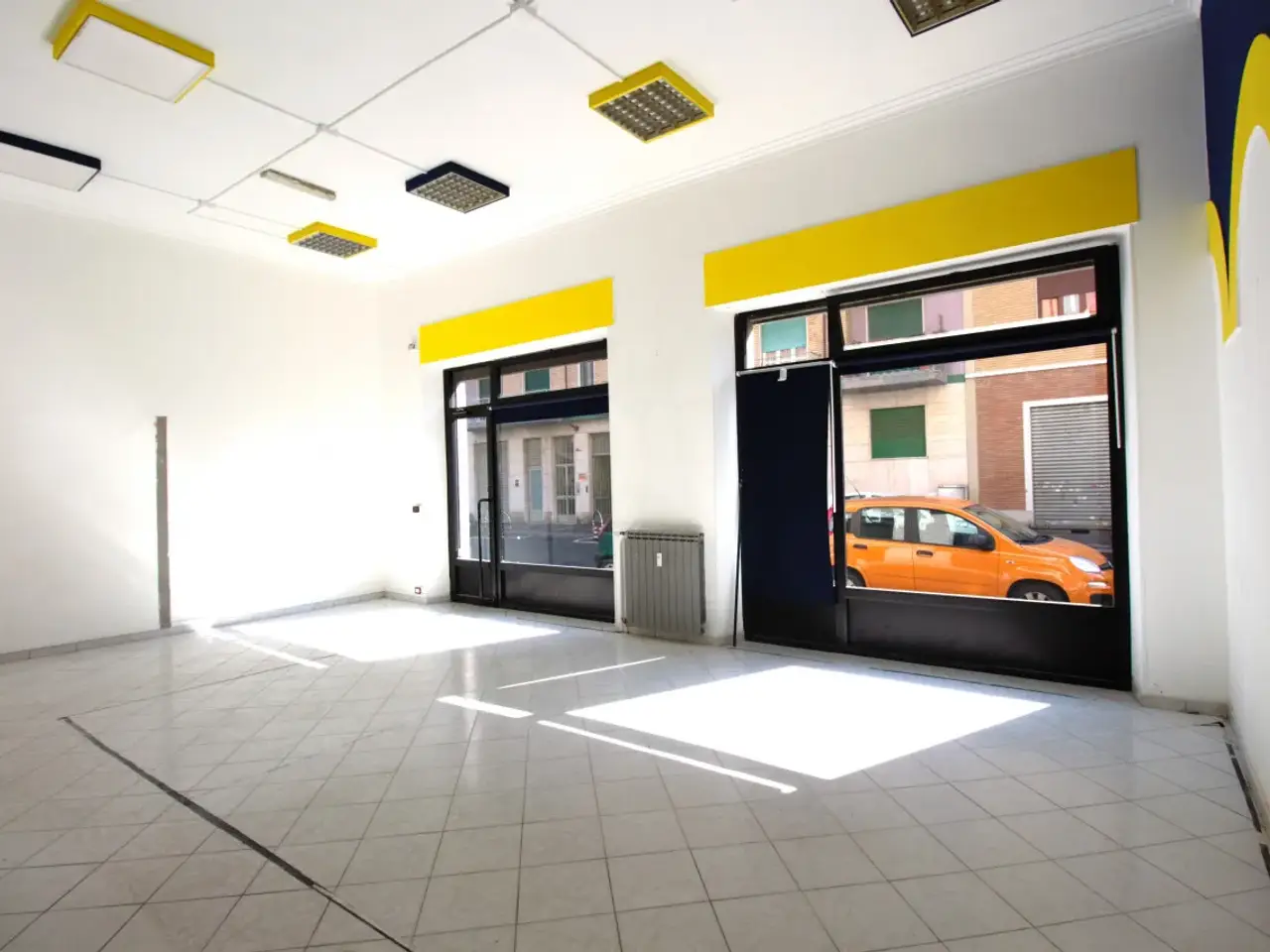 Negozio in Via Costantino Nigra, 47, Torino, {3} - Foto 1