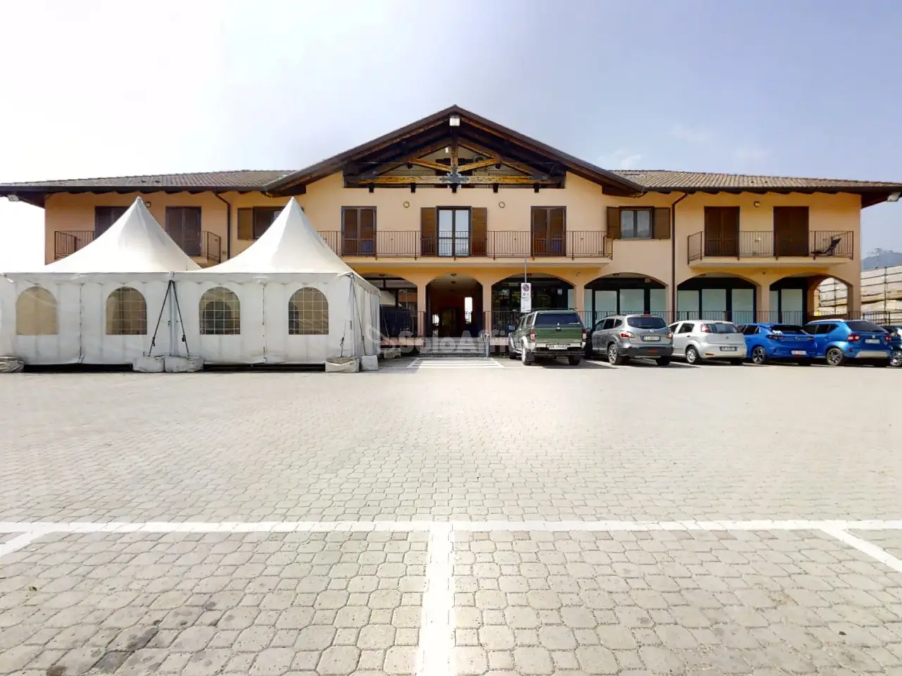 Negozio in Piazza della Resistenza 1, Villar Dora, {3} - Foto 1