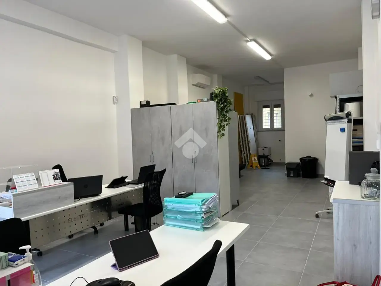 Negozio in Via Brescia, Parma, {3} - Foto 1