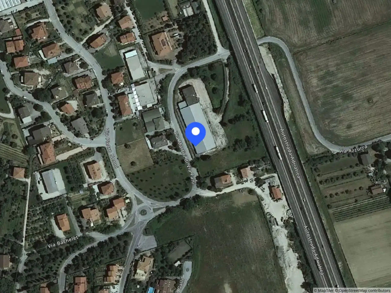 Fabbricato misto in Via Martiri di Via Fani 1 1, Potenza Picena, {3} - Foto 1