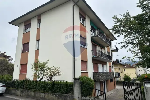 4-room flat in Via Pertile 26, Belluno - Photo 1