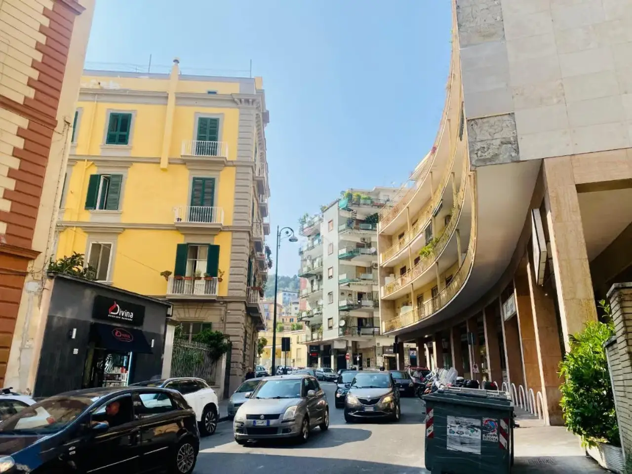 Negozio in C.So Vittorio Emanuele 702, Napoli, {3} - Foto 1