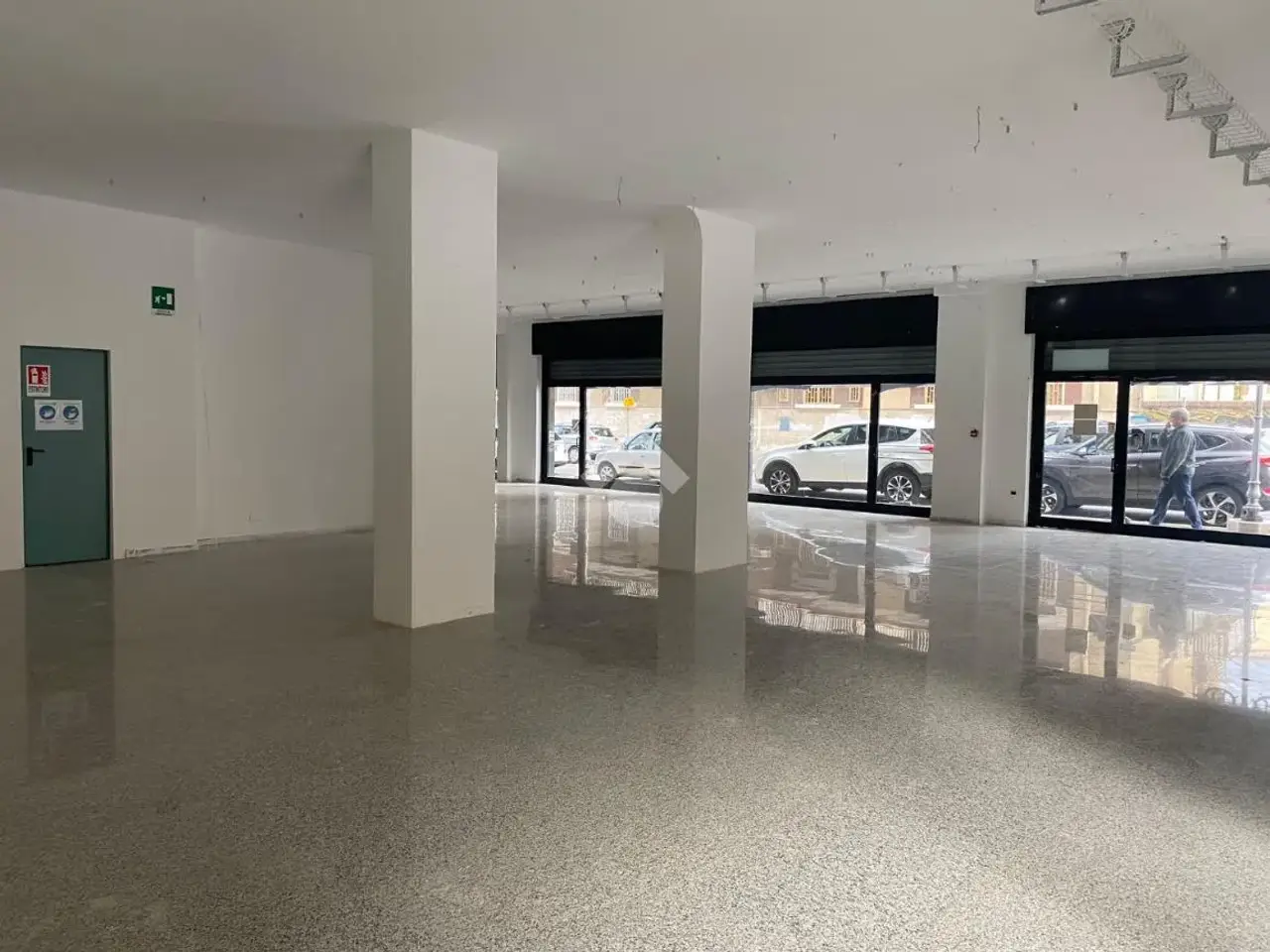 Negozio in Via Piave 2, Foggia, {3} - Foto 2