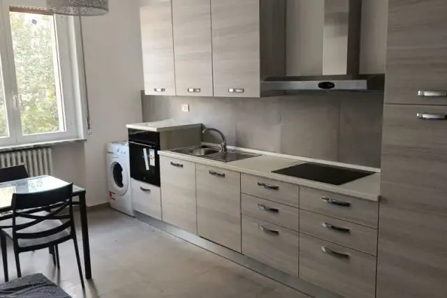 Quadrilocale in affitto, Via Fogazzaro 9, Milano - Foto 1