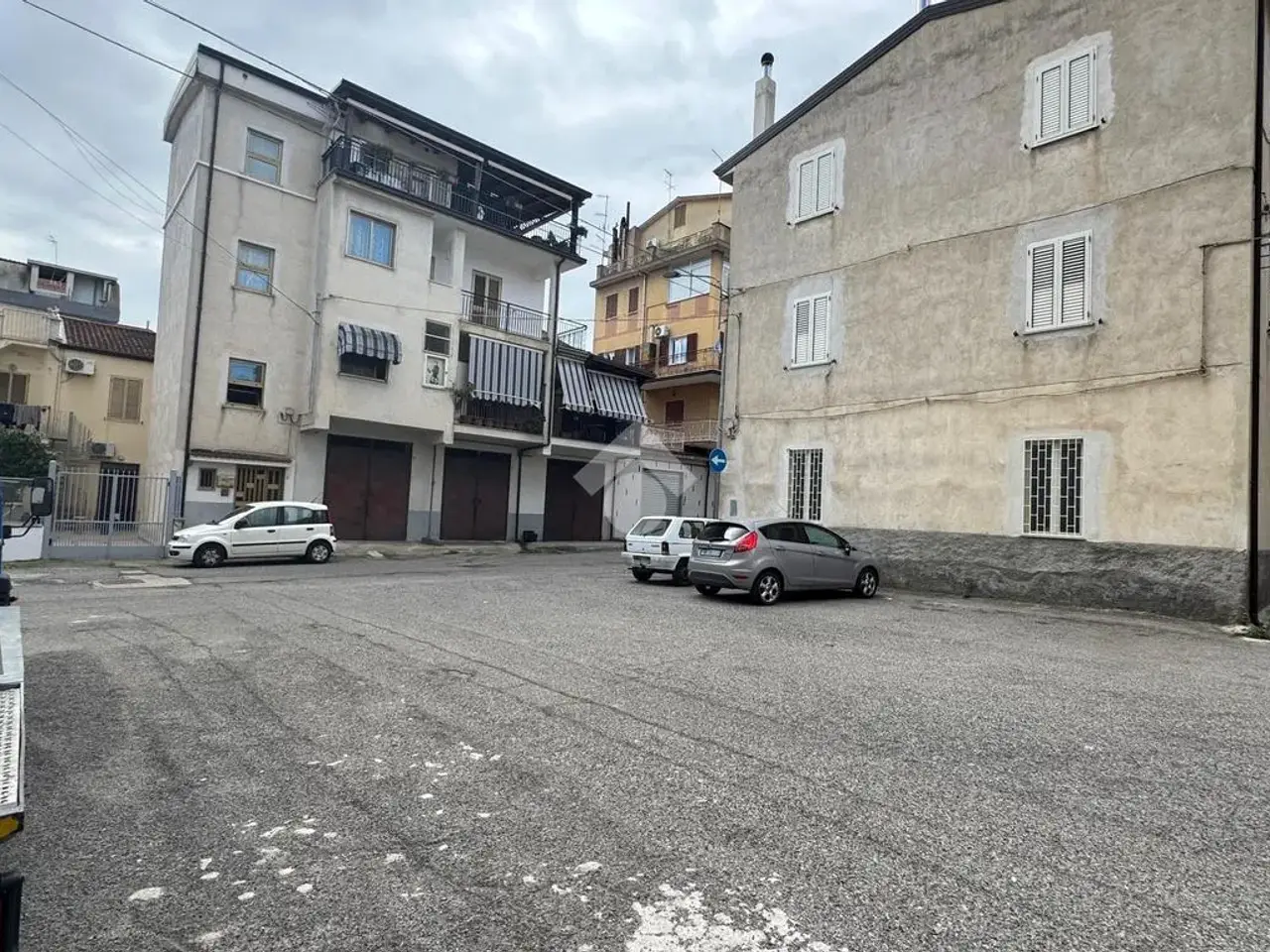 Magazzino in Via Piave 1, Corigliano-Rossano, {3} - Foto 2