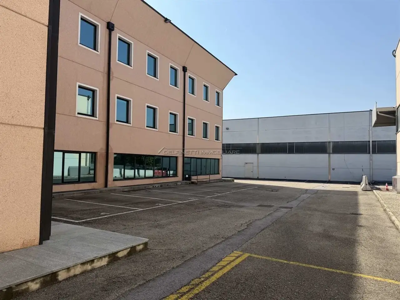 Ufficio in , Alba, {3} - Foto 2