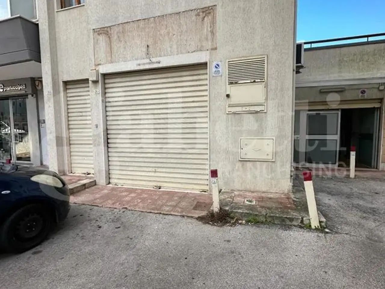 Negozio in Via Suor Maria Raimondi Fuentes, Ostuni, {3} - Foto 1