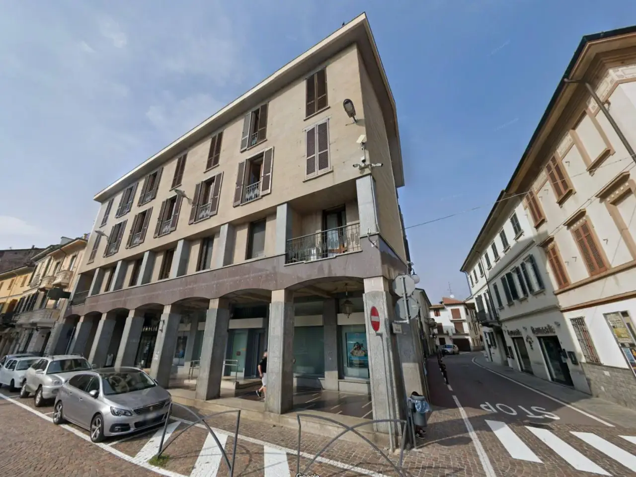 Negozio in Via Giuseppe Garibaldi, Trecate, {3} - Foto 2