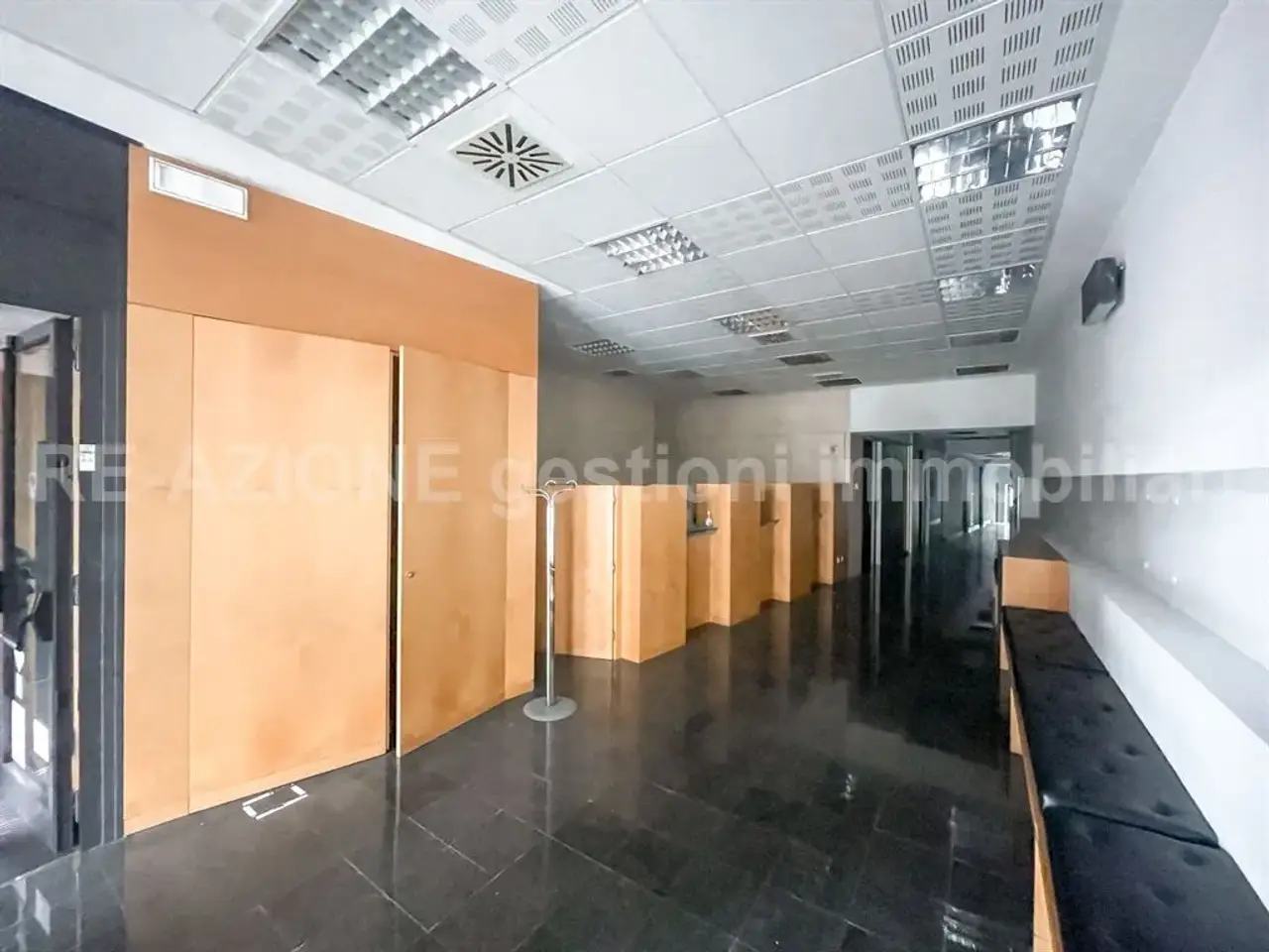 Negozio in Corso Garibaldi 33, Thiene, {3} - Foto 1