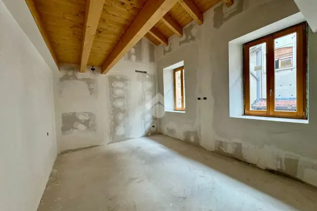 2-room flat in Via Corsini 18, Cologno al Serio - Photo 1