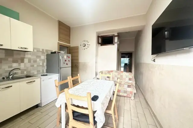 2-room flat in Via Nazionale delle Puglie 101, Casoria - Photo 1