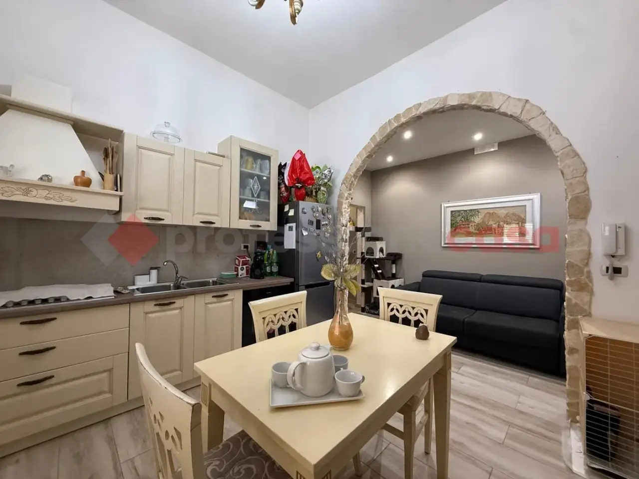 Palazzina commerciale in Via Galileo Galilei  124, Sava, {3} - Foto 1