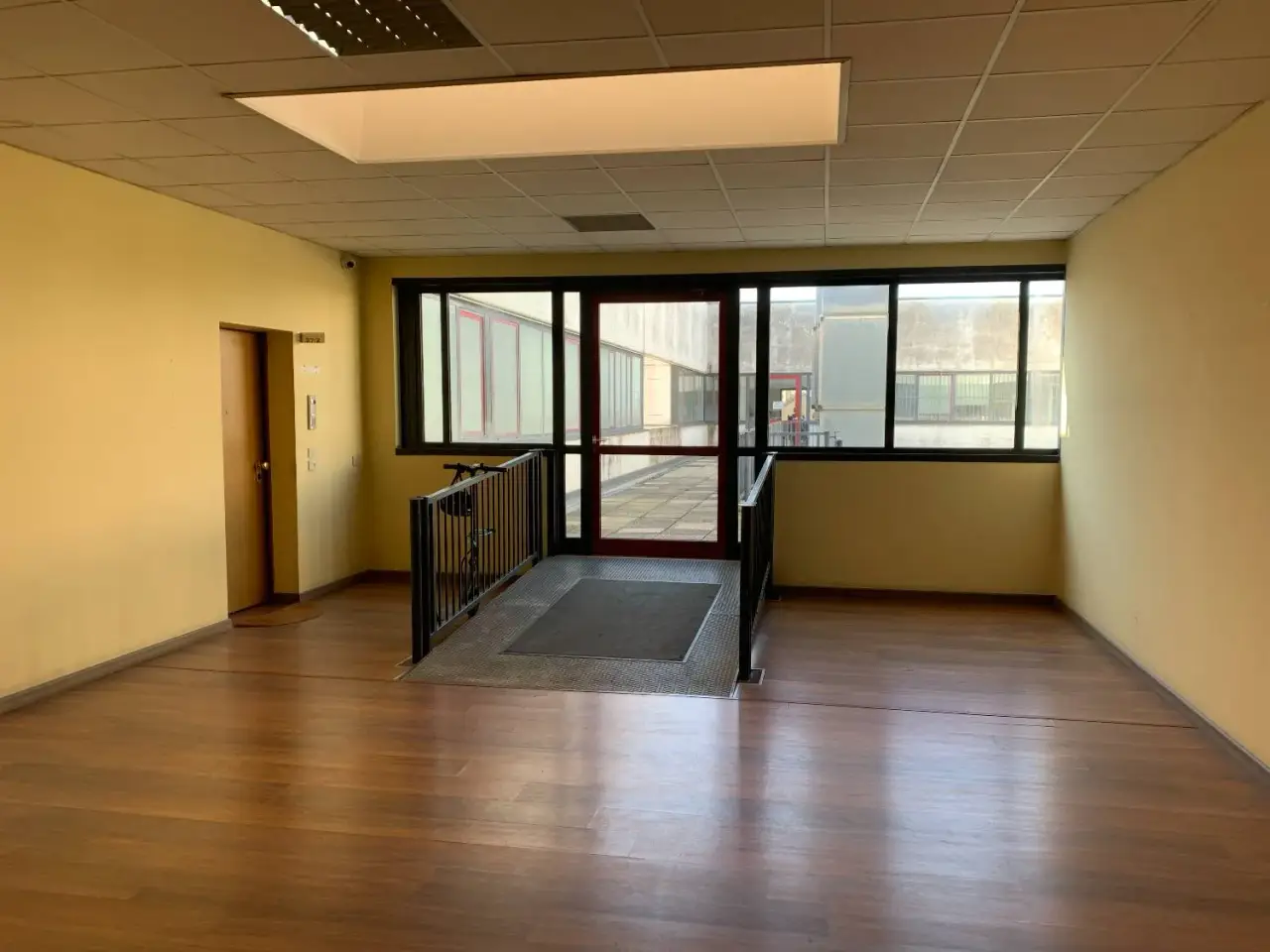 Ufficio in , San Dona' Di Piave, {3} - Foto 1