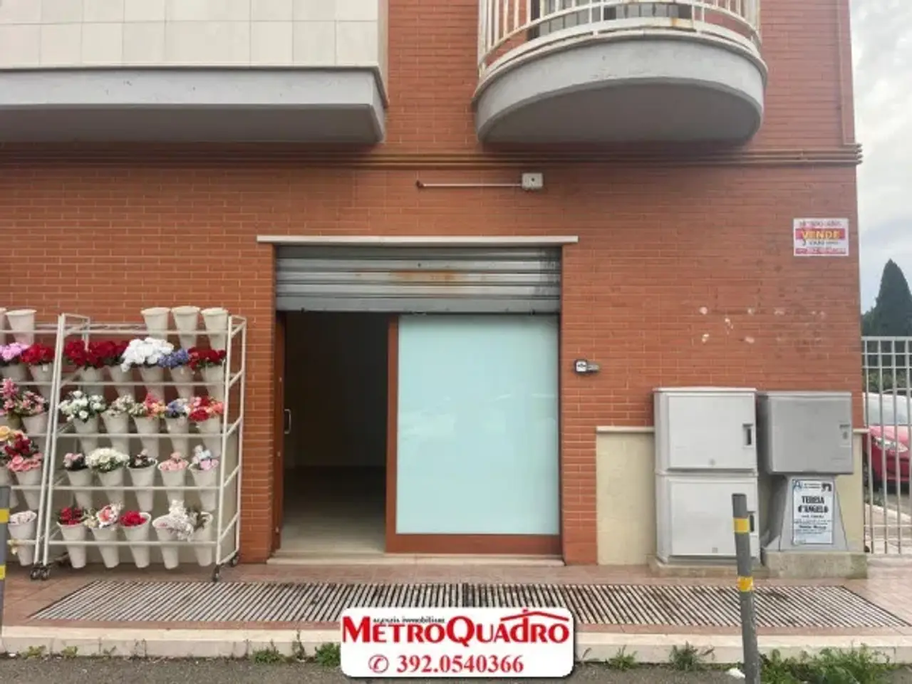 Negozio in Viale Virgilio, Foggia, {3} - Foto 1