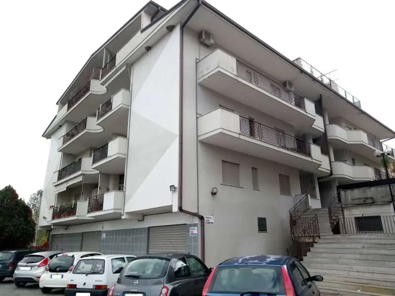 Negozio in Via Santa Maria, Montalto Uffugo, Montalto Uffugo, {3} - Foto 1