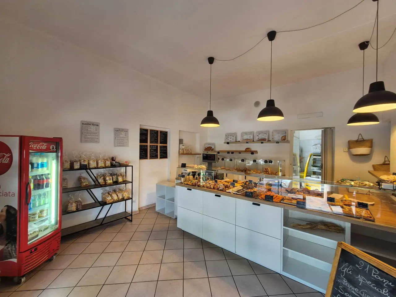 Panificio - Pastificio in Via Porta, Saronno, {3} - Foto 1