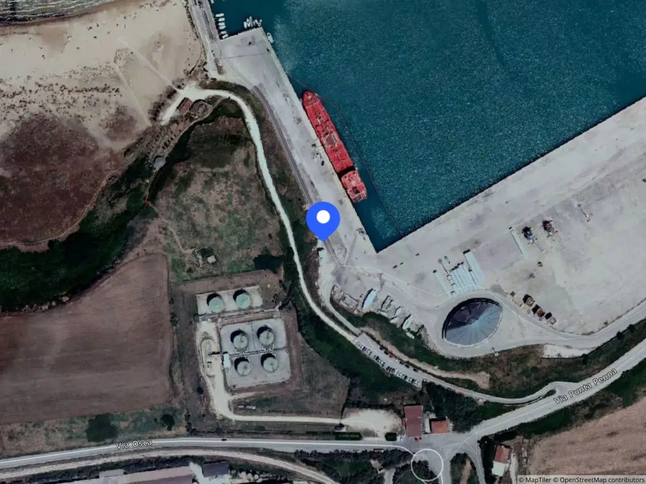 Capannone in Zona Industriale Punta Penna S.S.16 Nord, Via Pennaluce, 66054 Vasto Ch, Italia 16, Vasto, {3} - Foto 1