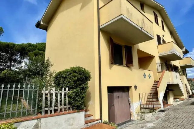 Villa a schiera in Località Biagioni 50 Altopascio, Fucecchio - Foto 1