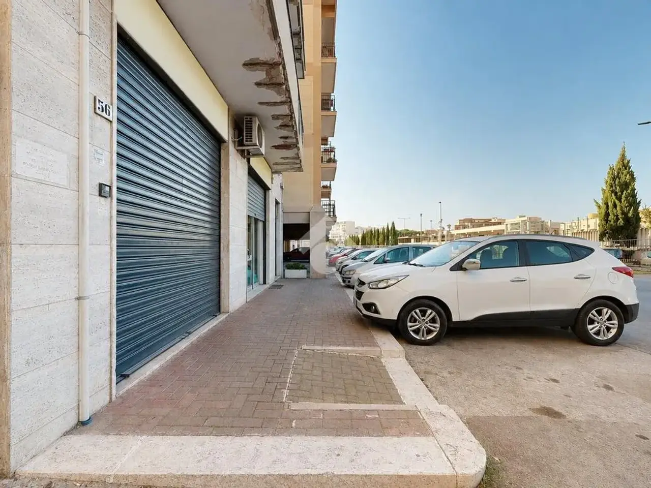 Negozio in Via Tor Pisana 56, Brindisi, {3} - Foto 2