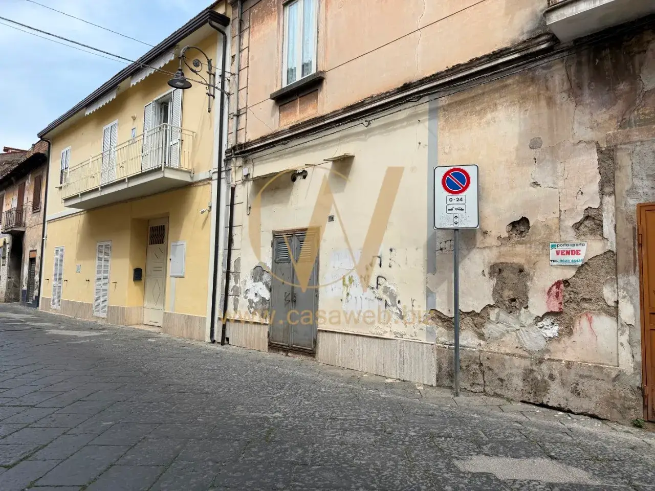 Negozio in Via Filippo Iovara, Casagiove, {3} - Foto 1