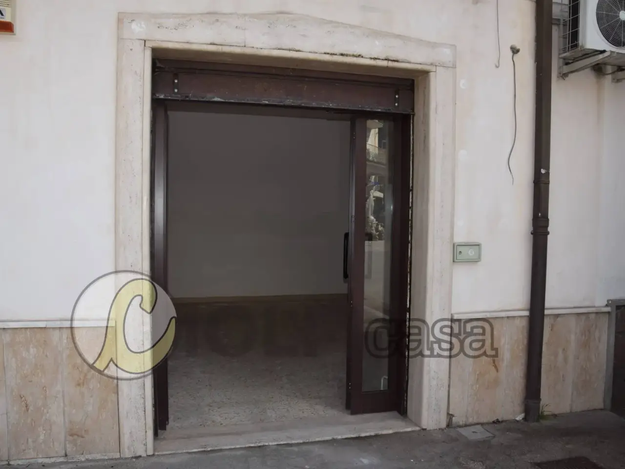 Negozio in Largo San Domenico 13, Cassino, {3} - Foto 1