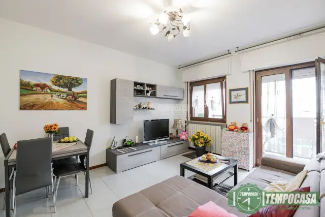 3-room flat, San Giuliano Milanese - Photo 1