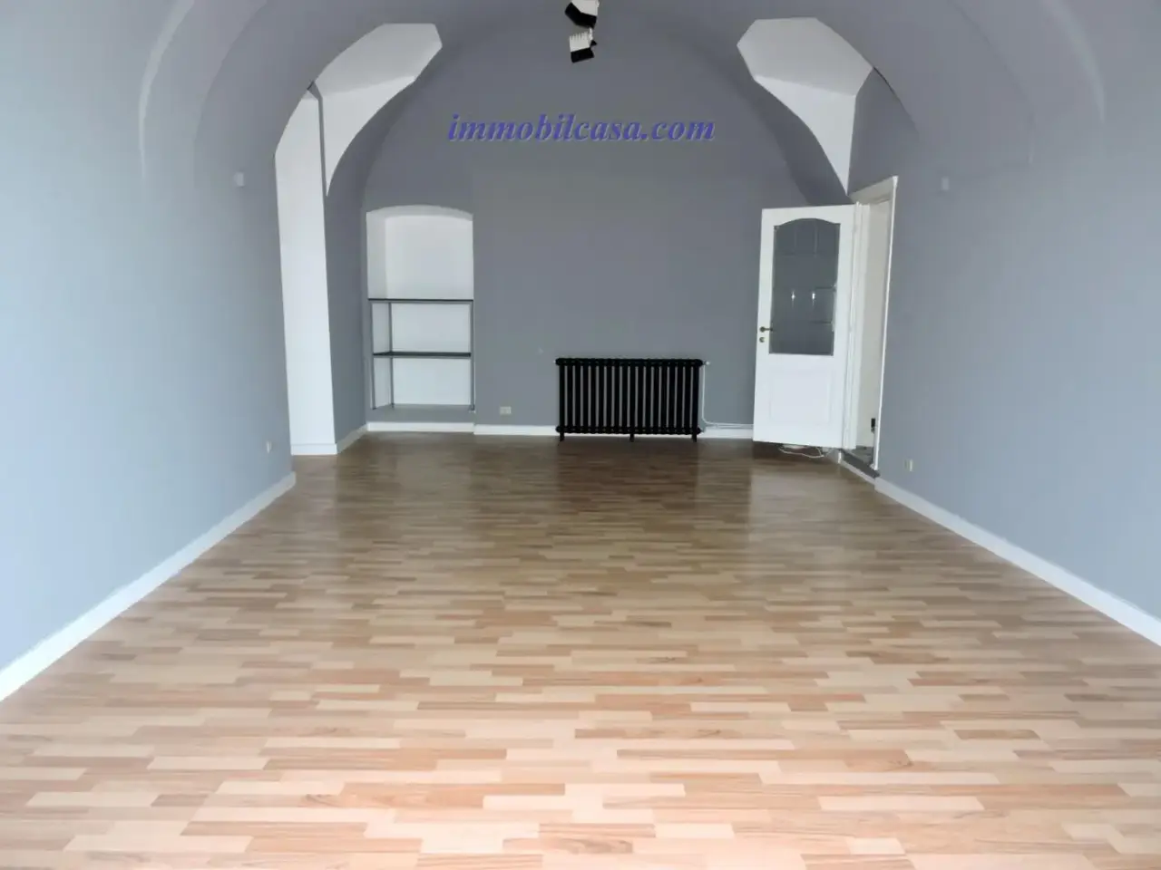 Negozio in , Cuneo, {3} - Foto 1