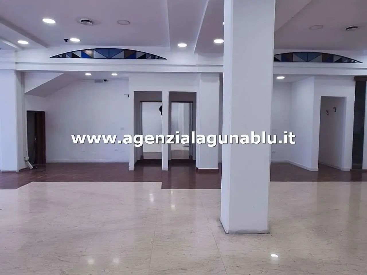 Negozio in Corso Vittorio Veneto, Mazara Del Vallo, {3} - Foto 2