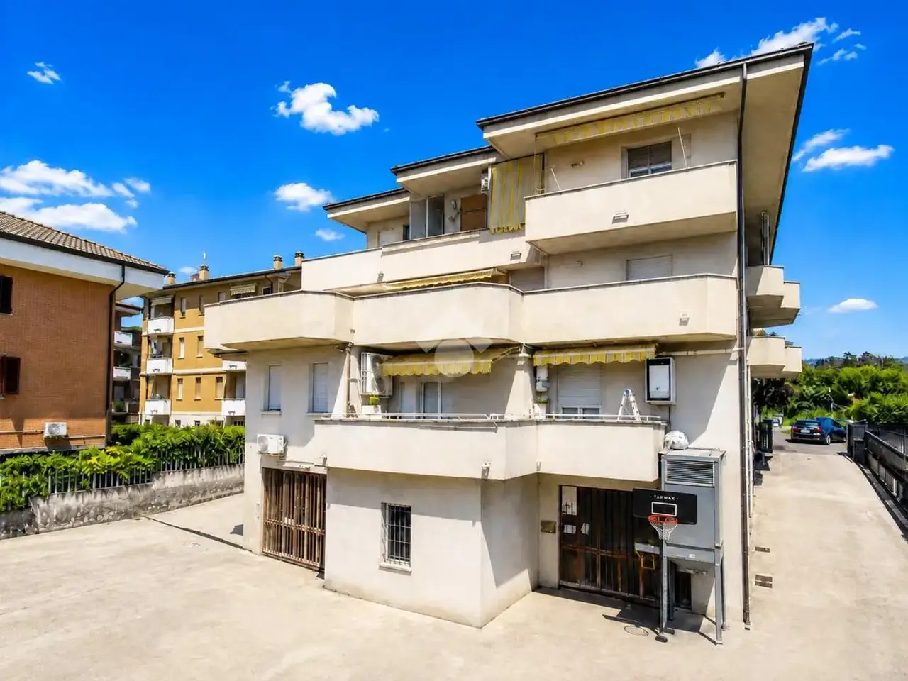 Magazzino in Via Montagnola 54, Porto Sant'Elpidio, {3} - Foto 1