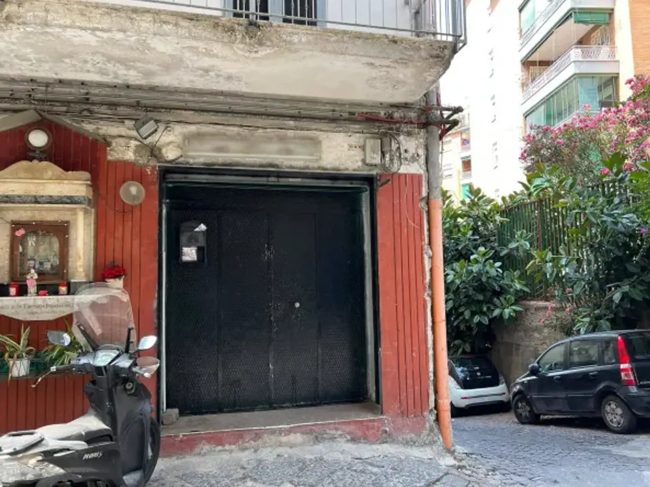 Negozio in Via Luca Samuele Cagnazzi, Napoli, {3} - Foto 1