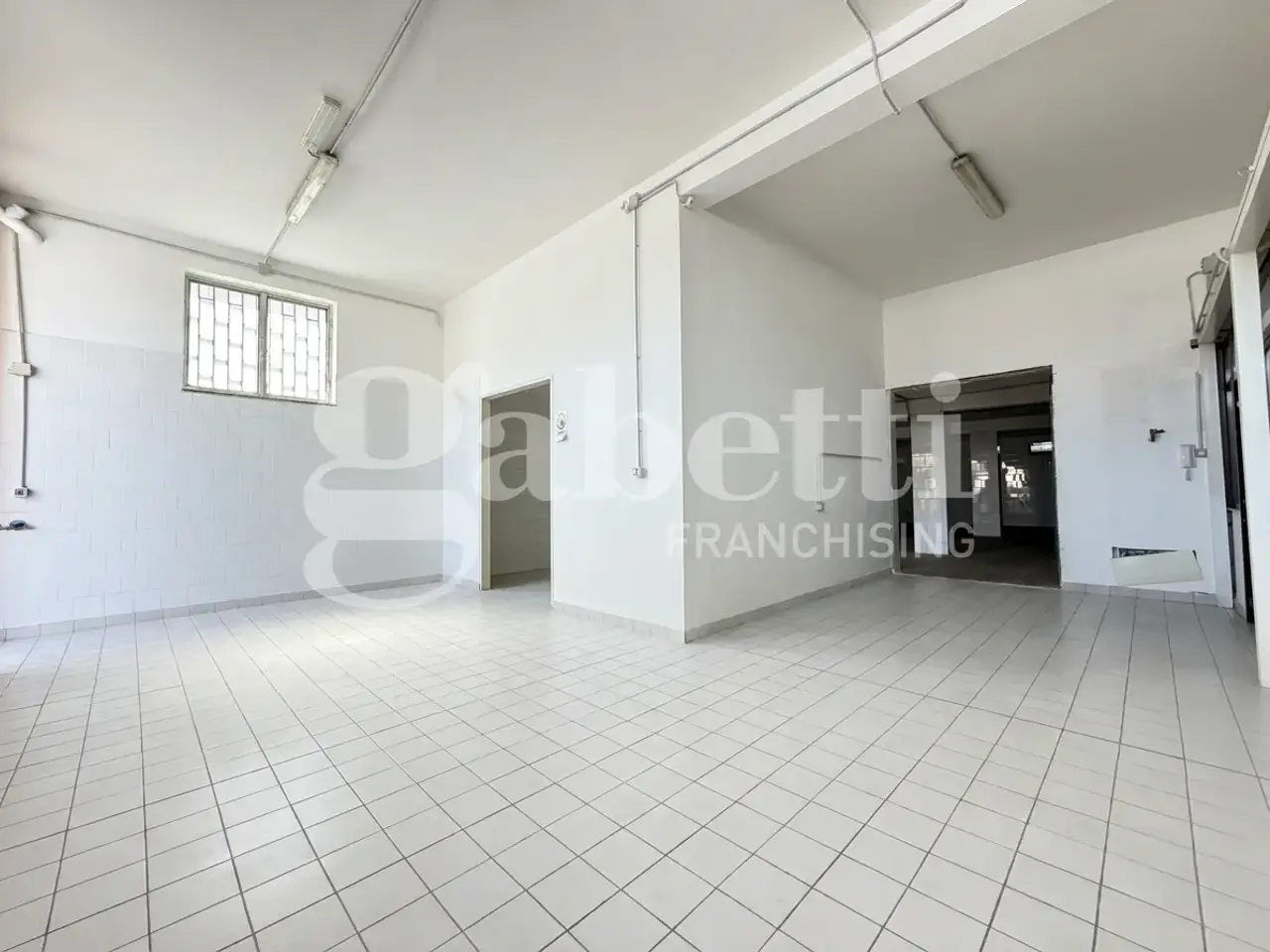 Laboratorio in Via Paolo Borsellino 4, Marano Di Napoli, {3} - Foto 2
