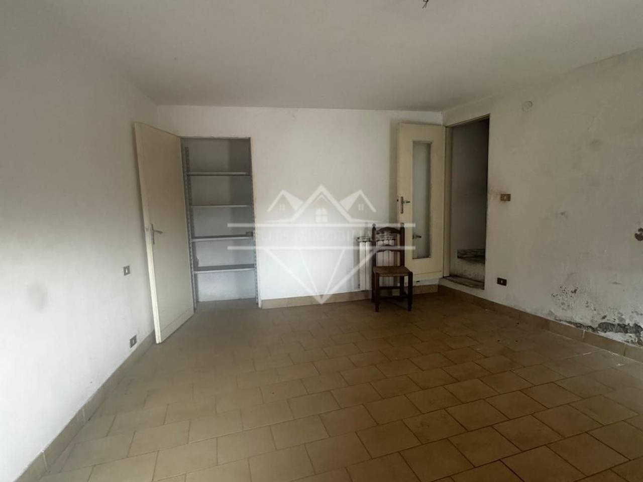 casa indipendente in vendita a Carrara in zona Codena