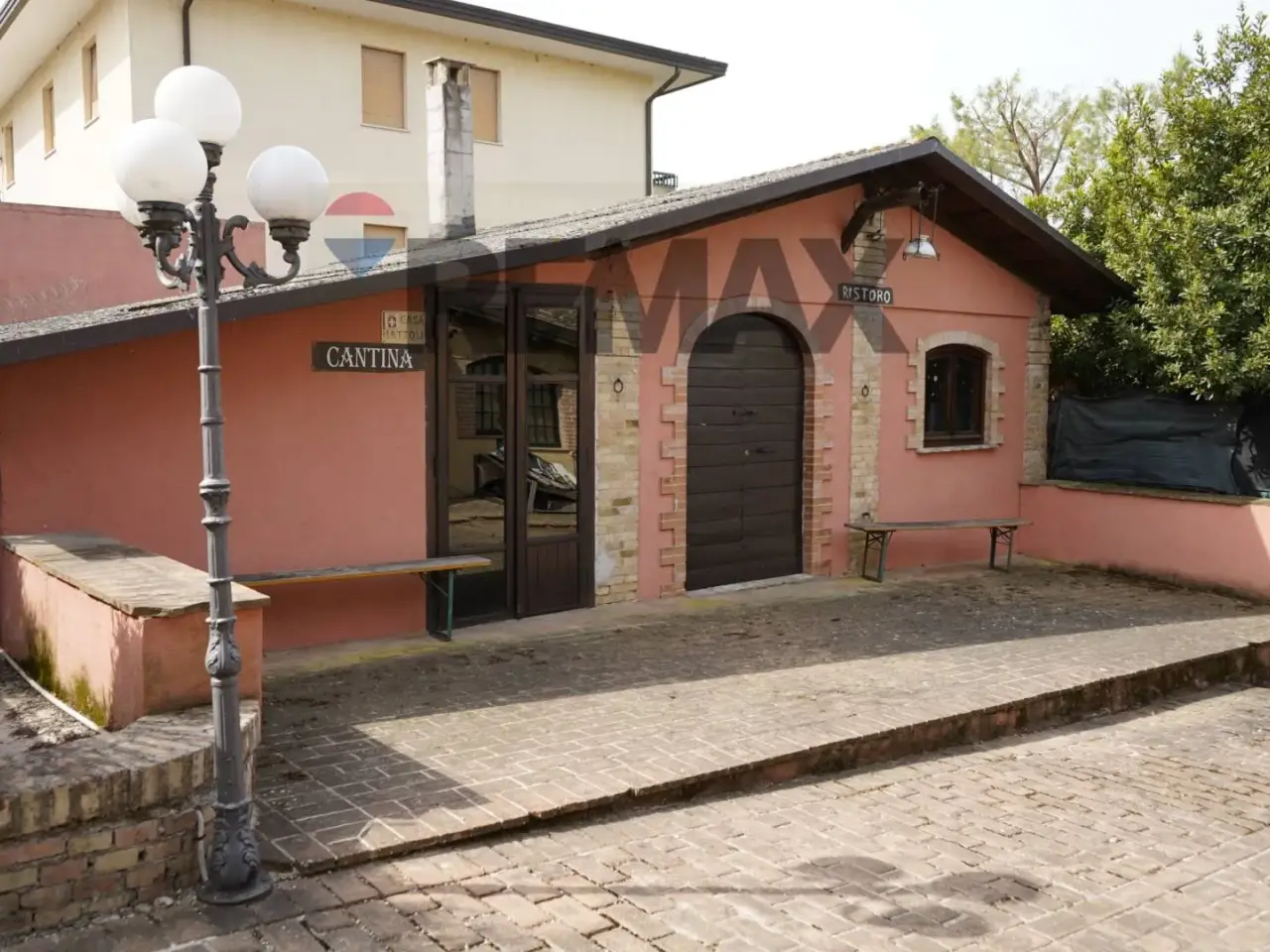Negozio in Via Alcide De Gasperi 61, Bevagna, {3} - Foto 2