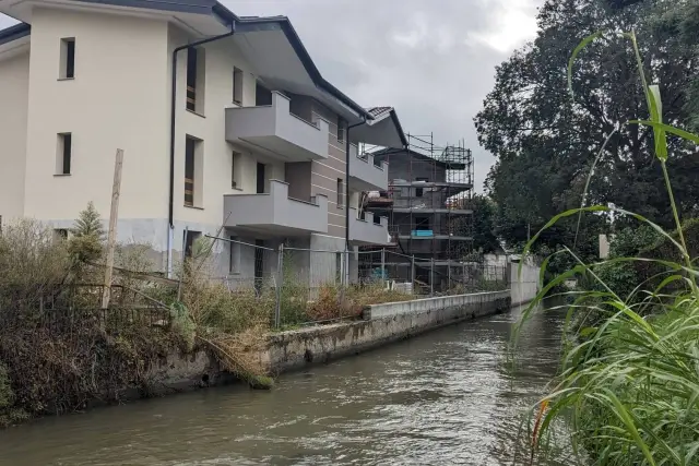 Zweizimmerwohnung in Via Andrea Ponti, Fara Gera d'Adda - Foto 1