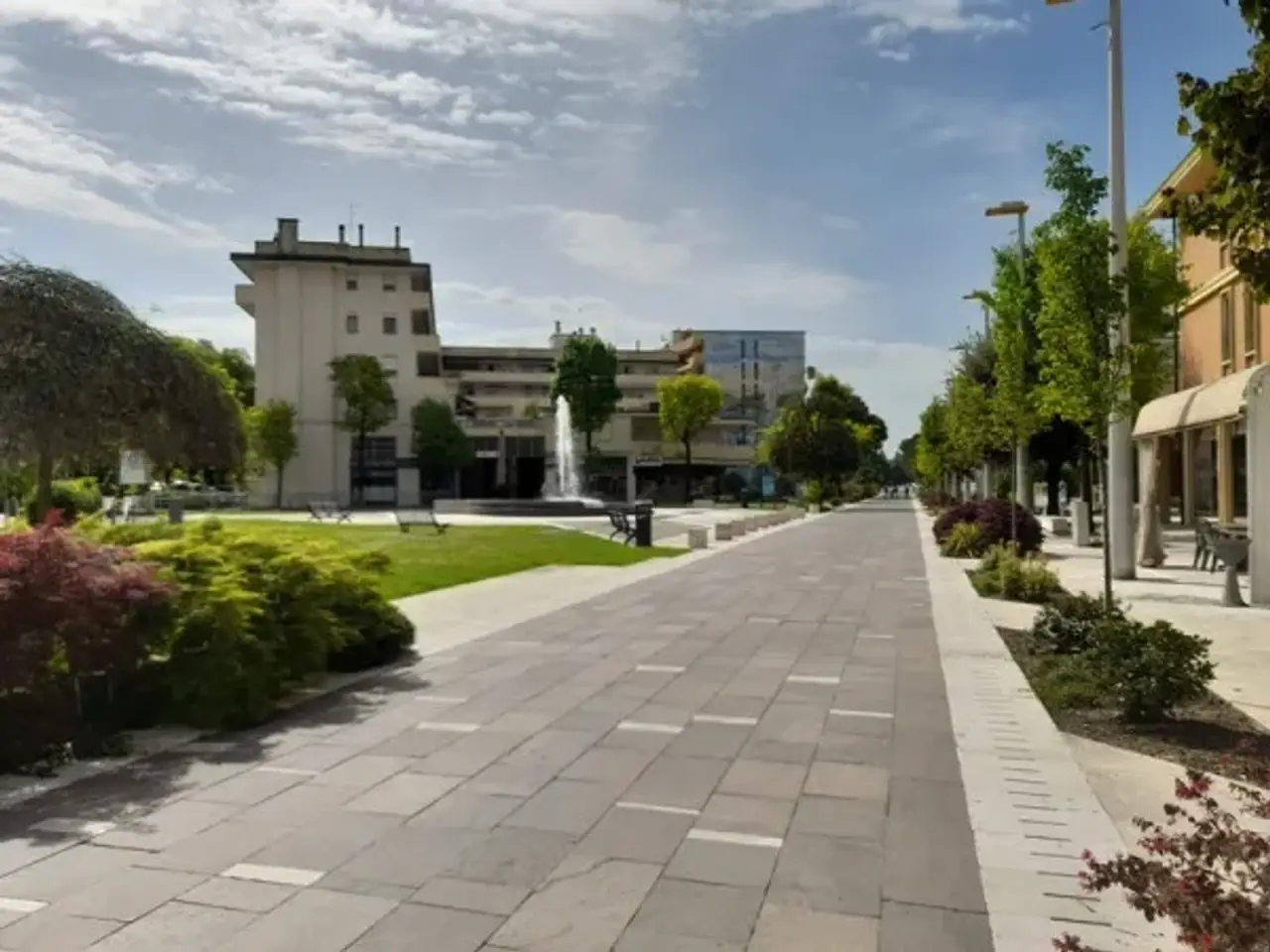 Ufficio in Viale Stazione, Montegrotto Terme, {3} - Foto 1